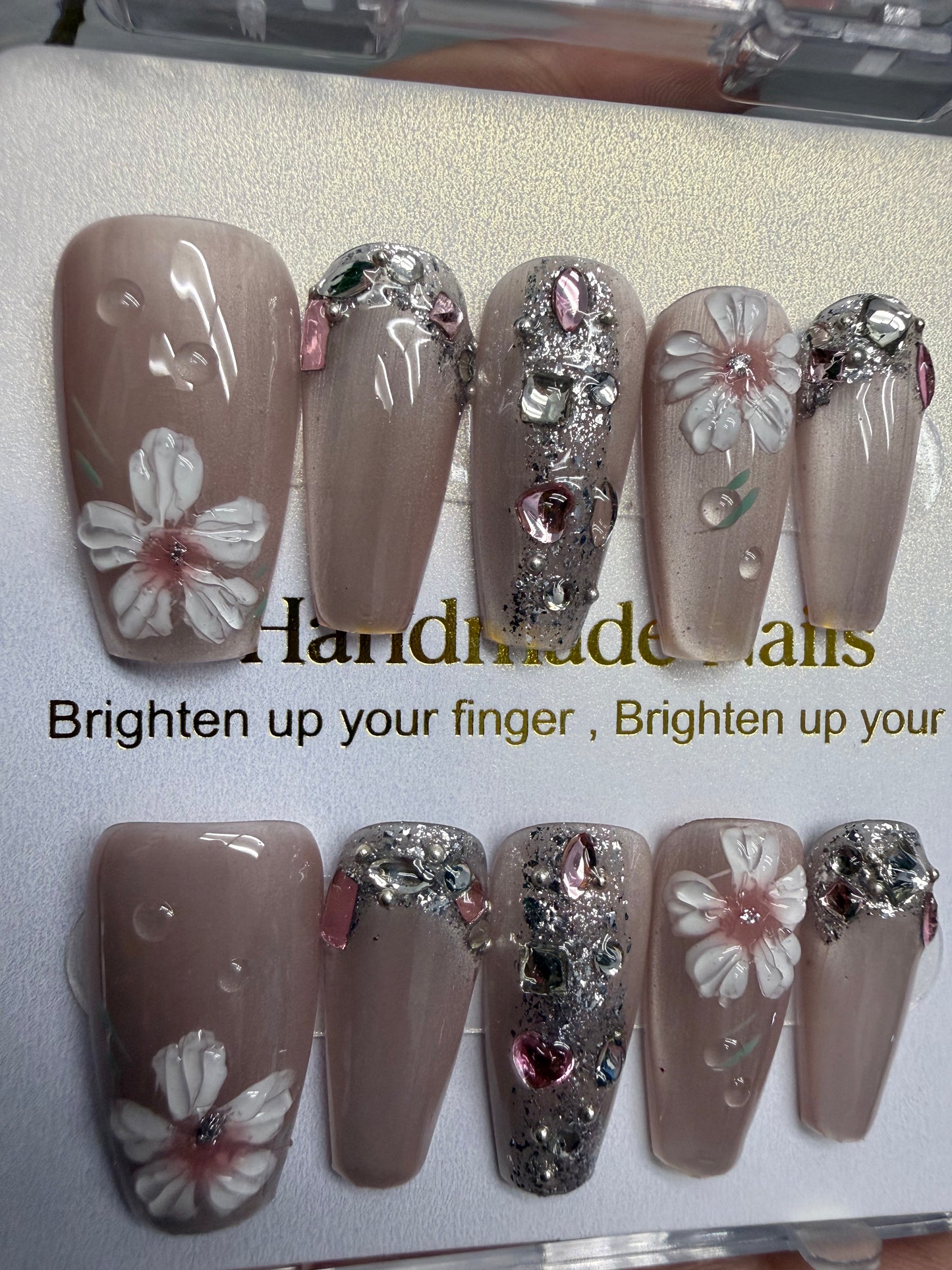 Pretty nails
